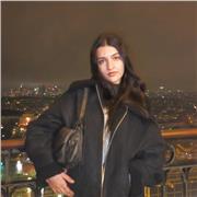 Estudiante universitaria con buen nivel en inglés, catalán y castellano para repaso de niños de primaria.